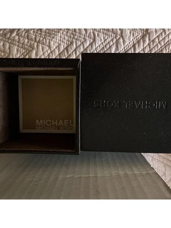 3 EMPTY designer watch boxes Bulova and Michael Kors - Picture 5 of 5